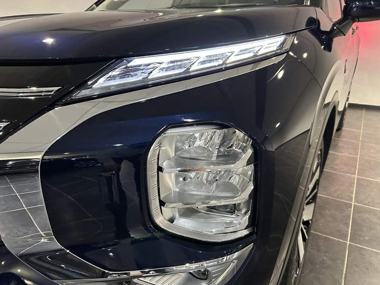 Mitsubishi Mitsubishi