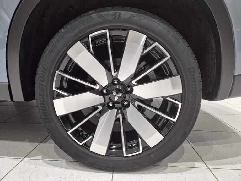 Mitsubishi Mitsubishi