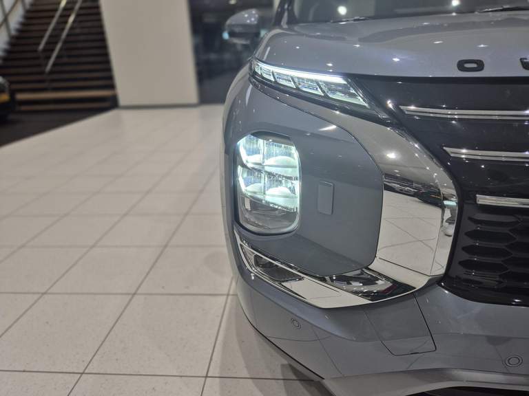 Mitsubishi Mitsubishi