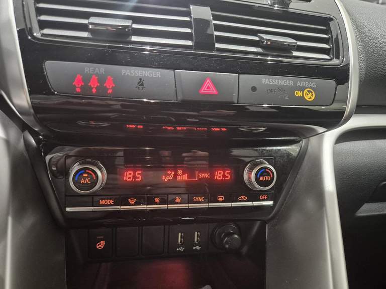 Mitsubishi Mitsubishi