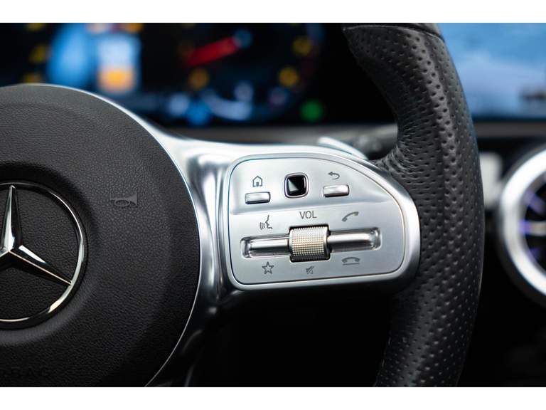 Mercedes-Benz Mercedes-Benz