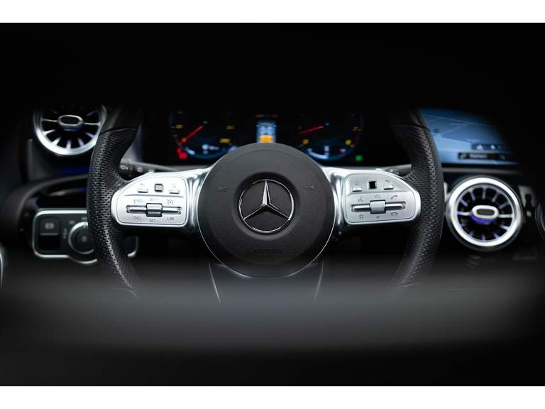 Mercedes-Benz Mercedes-Benz