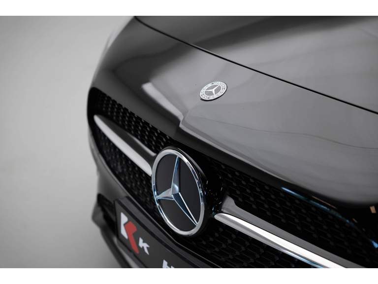 Mercedes-Benz Mercedes-Benz