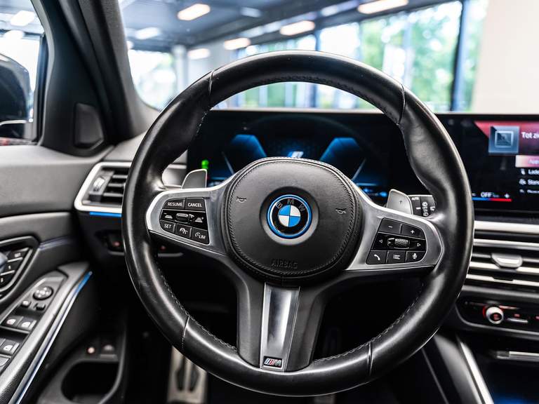 BMW BMW