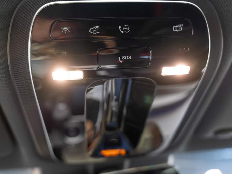 Mercedes-Benz Mercedes-Benz