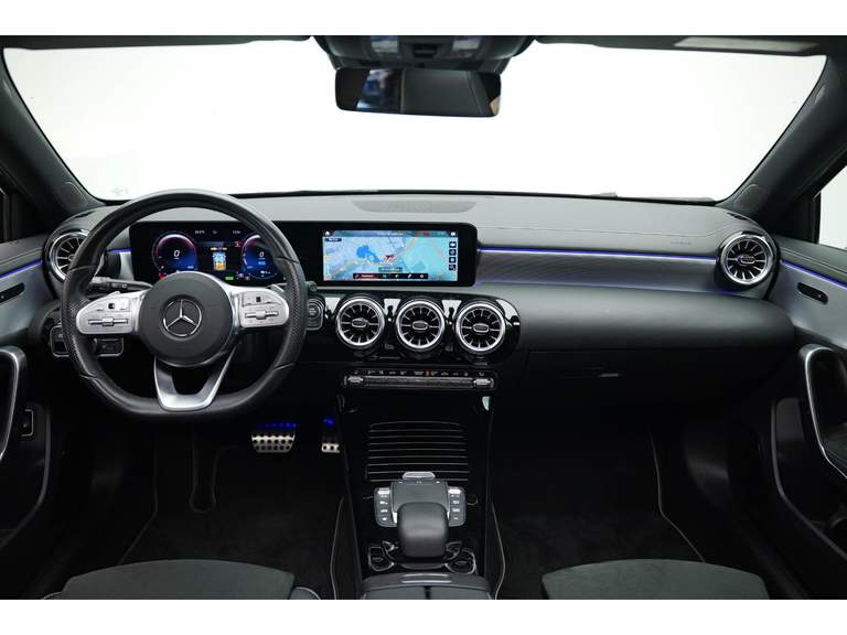 Mercedes-Benz Mercedes-Benz