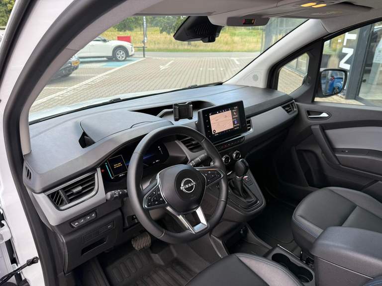 Nissan Nissan