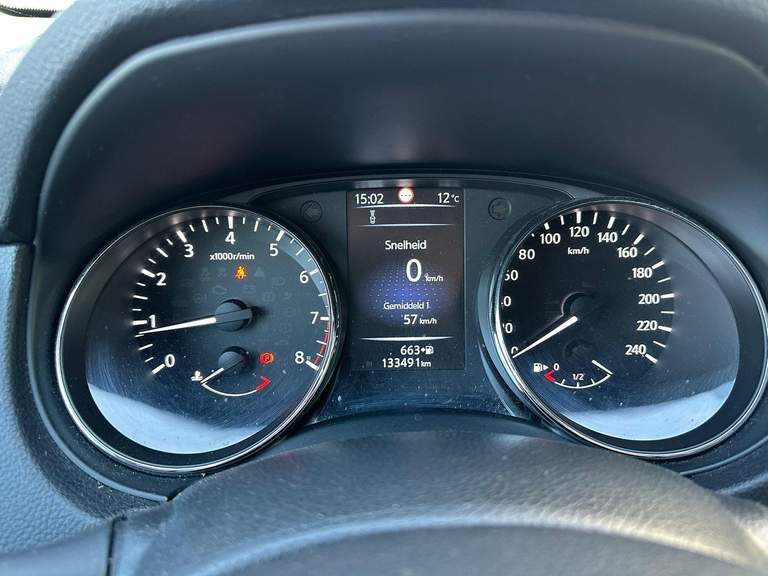Nissan Nissan