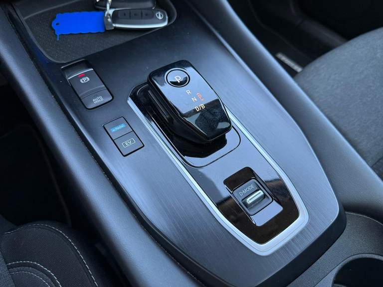 Nissan Nissan