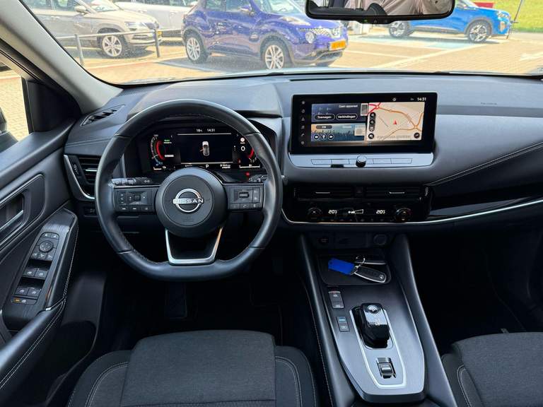Nissan Nissan