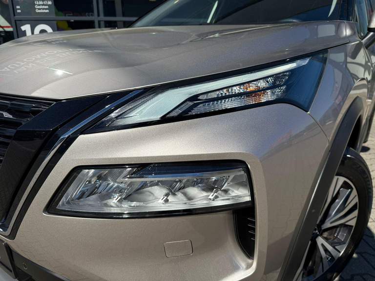 Nissan Nissan