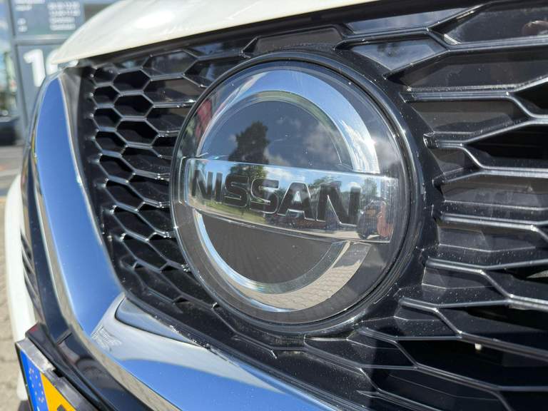 Nissan Nissan