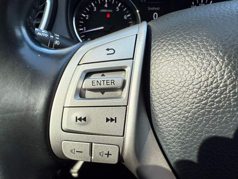 Nissan Nissan