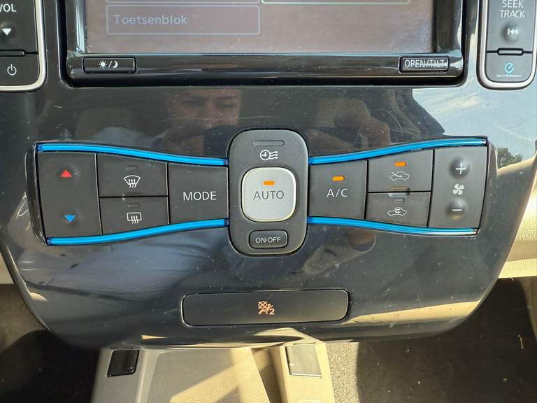 Nissan Nissan