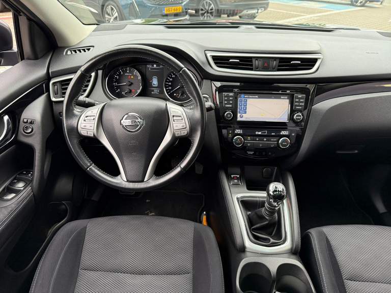 Nissan Nissan