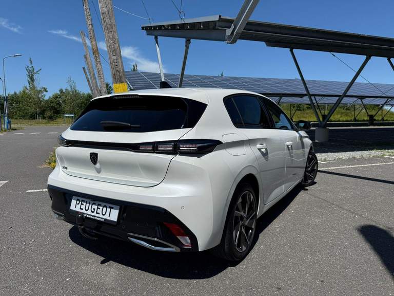 Peugeot Peugeot