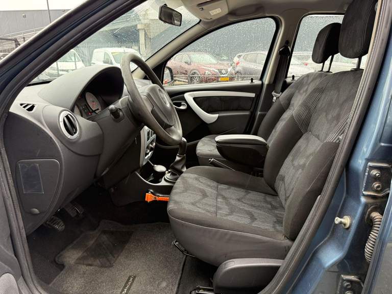 Dacia Dacia