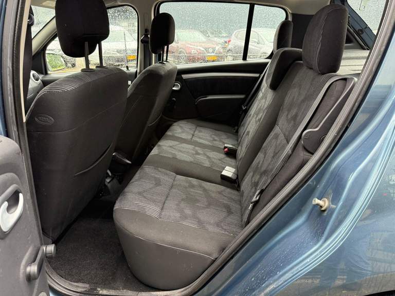 Dacia Dacia