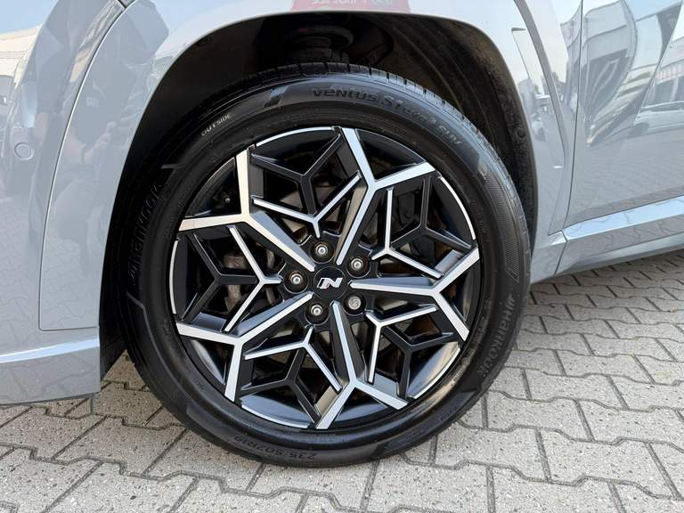 Hyundai Hyundai