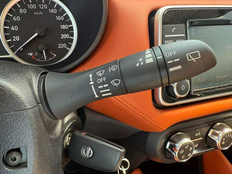 Nissan Nissan