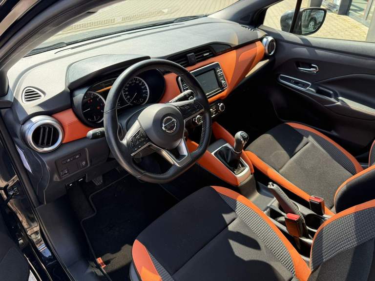 Nissan Nissan