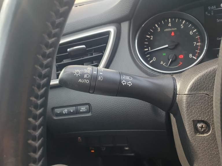 Nissan Nissan
