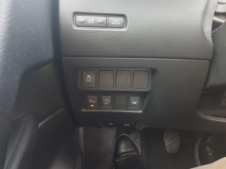 Nissan Nissan
