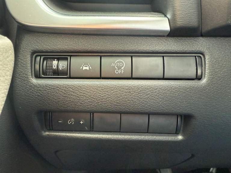 Nissan Nissan