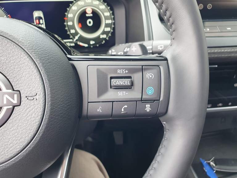 Nissan Nissan