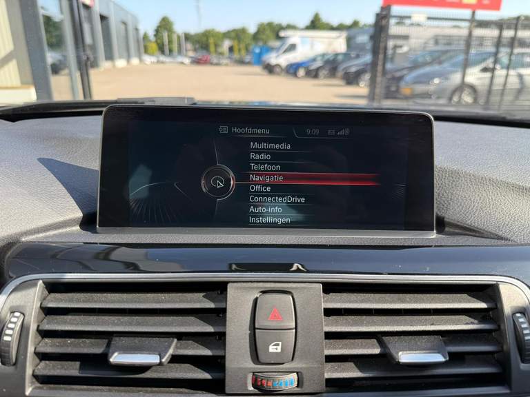 BMW BMW