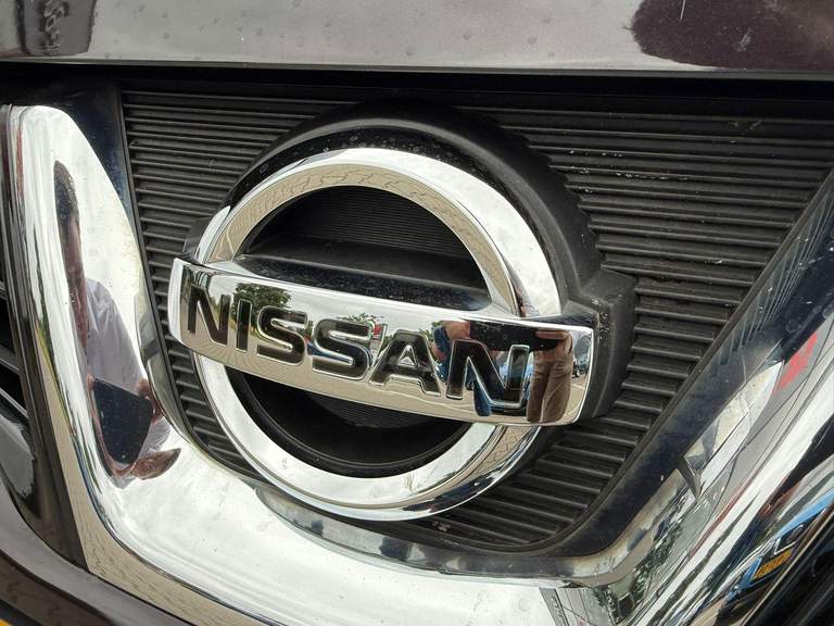 Nissan Nissan