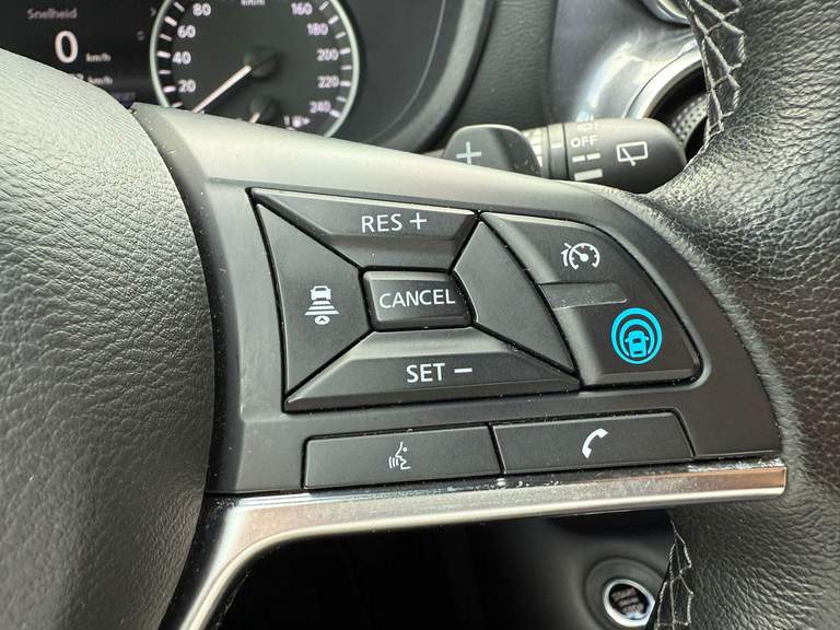 Nissan Nissan