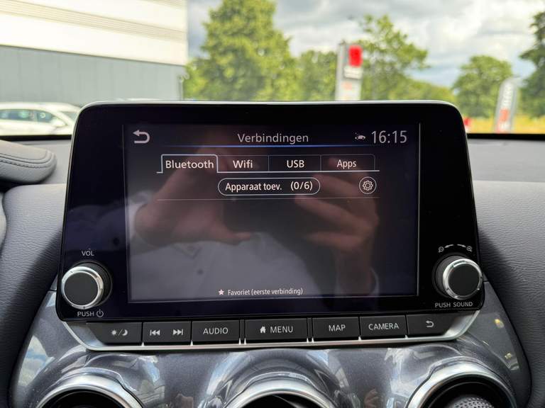 Nissan Nissan