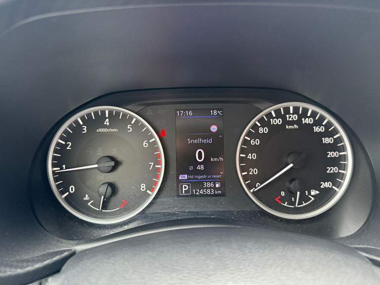 Nissan Nissan