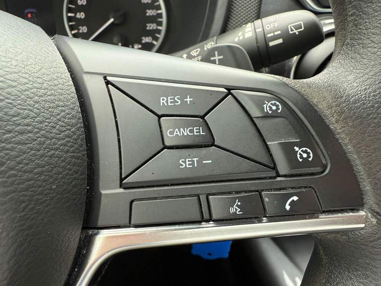 Nissan Nissan