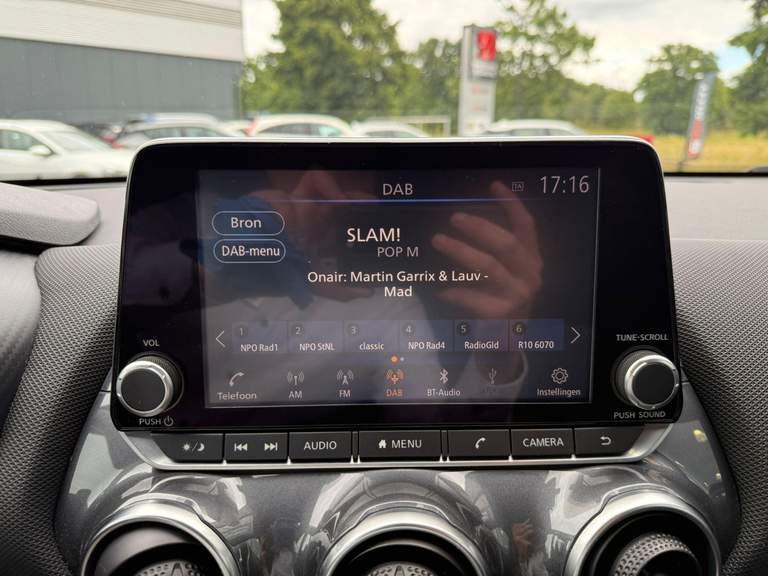 Nissan Nissan