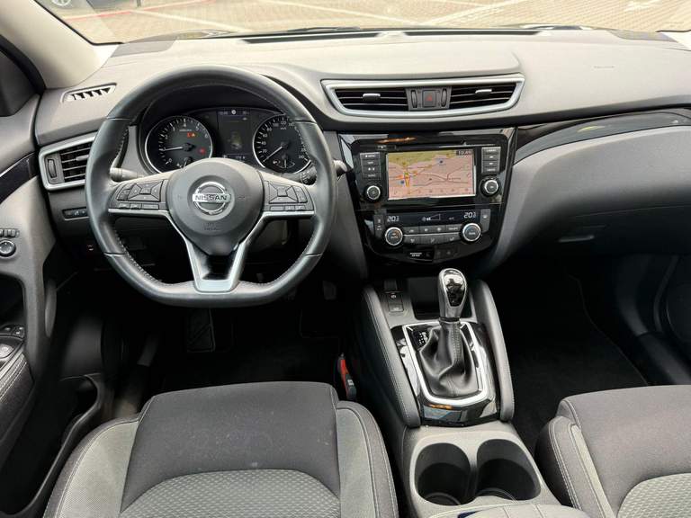 Nissan Nissan