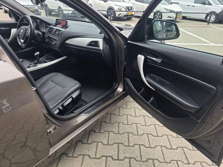 BMW BMW
