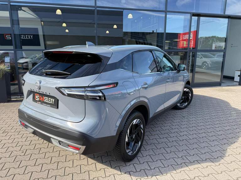 Nissan Nissan