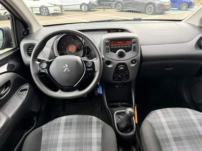 Peugeot Peugeot
