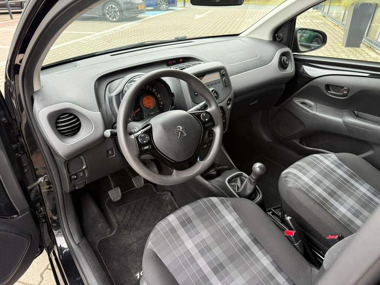 Peugeot Peugeot