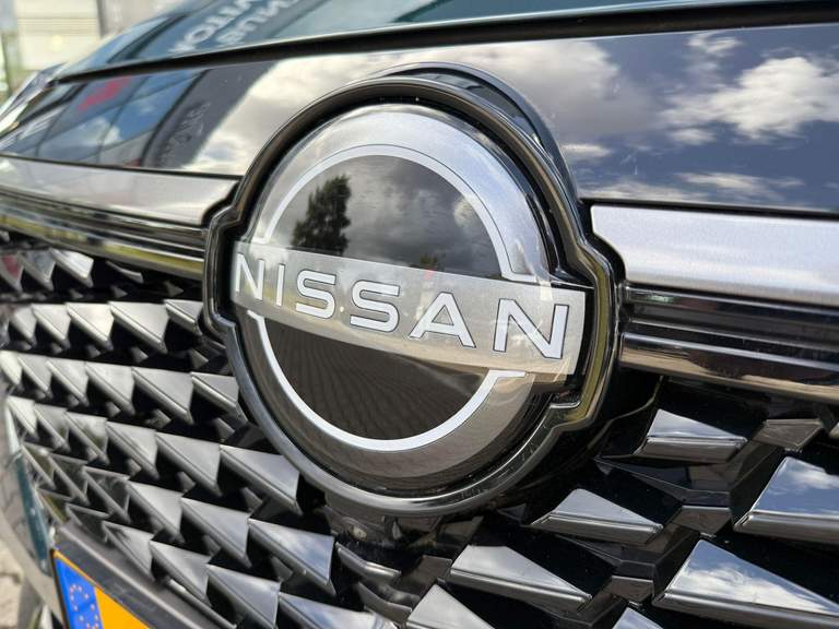 Nissan Nissan