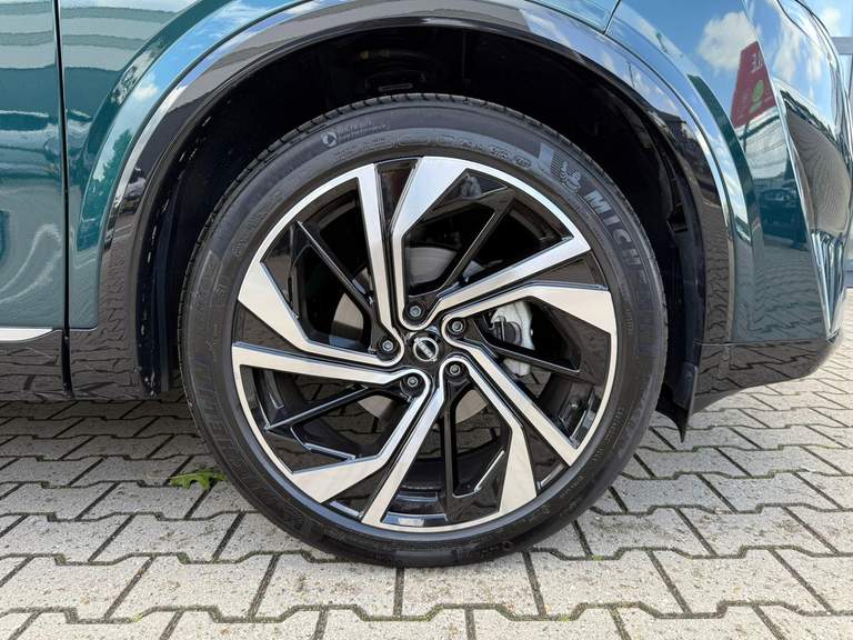 Nissan Nissan