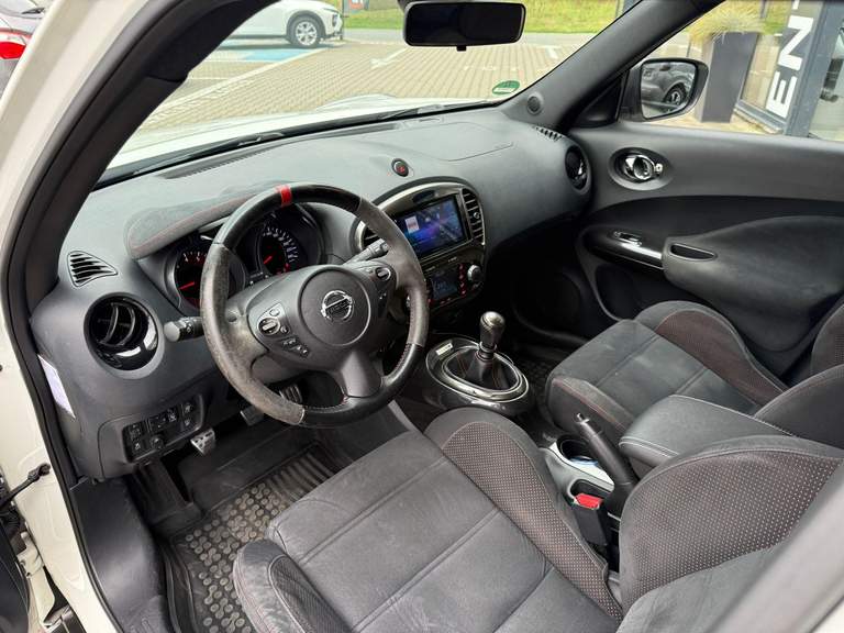Nissan Nissan