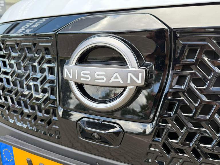 Nissan Nissan