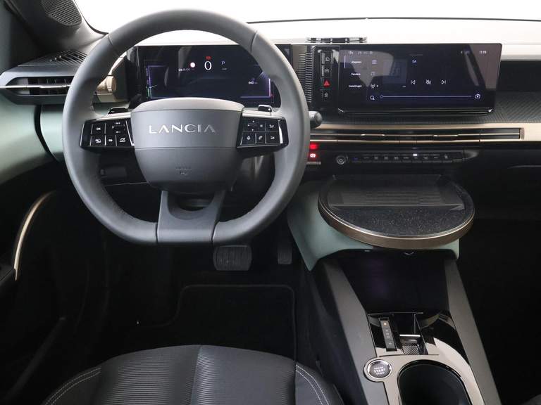 Lancia Lancia