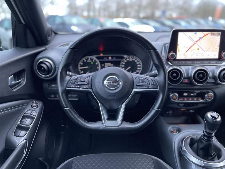Nissan Nissan