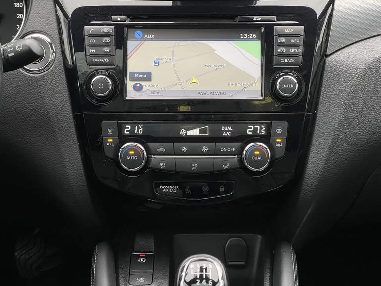 Nissan Nissan