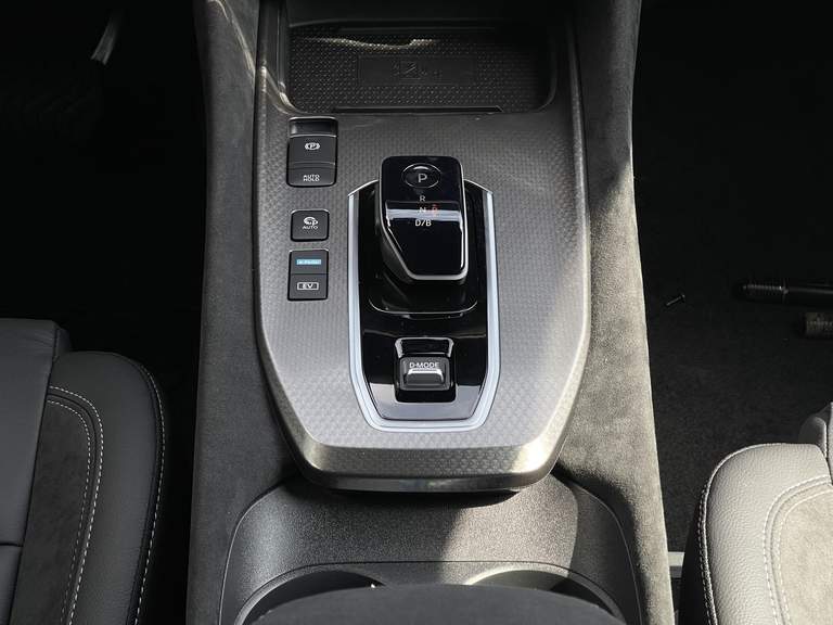 Nissan Nissan