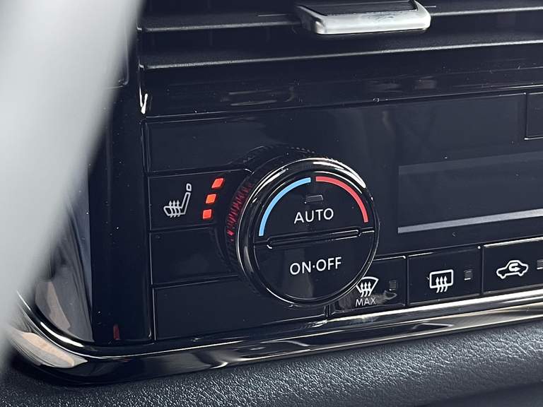 Nissan Nissan